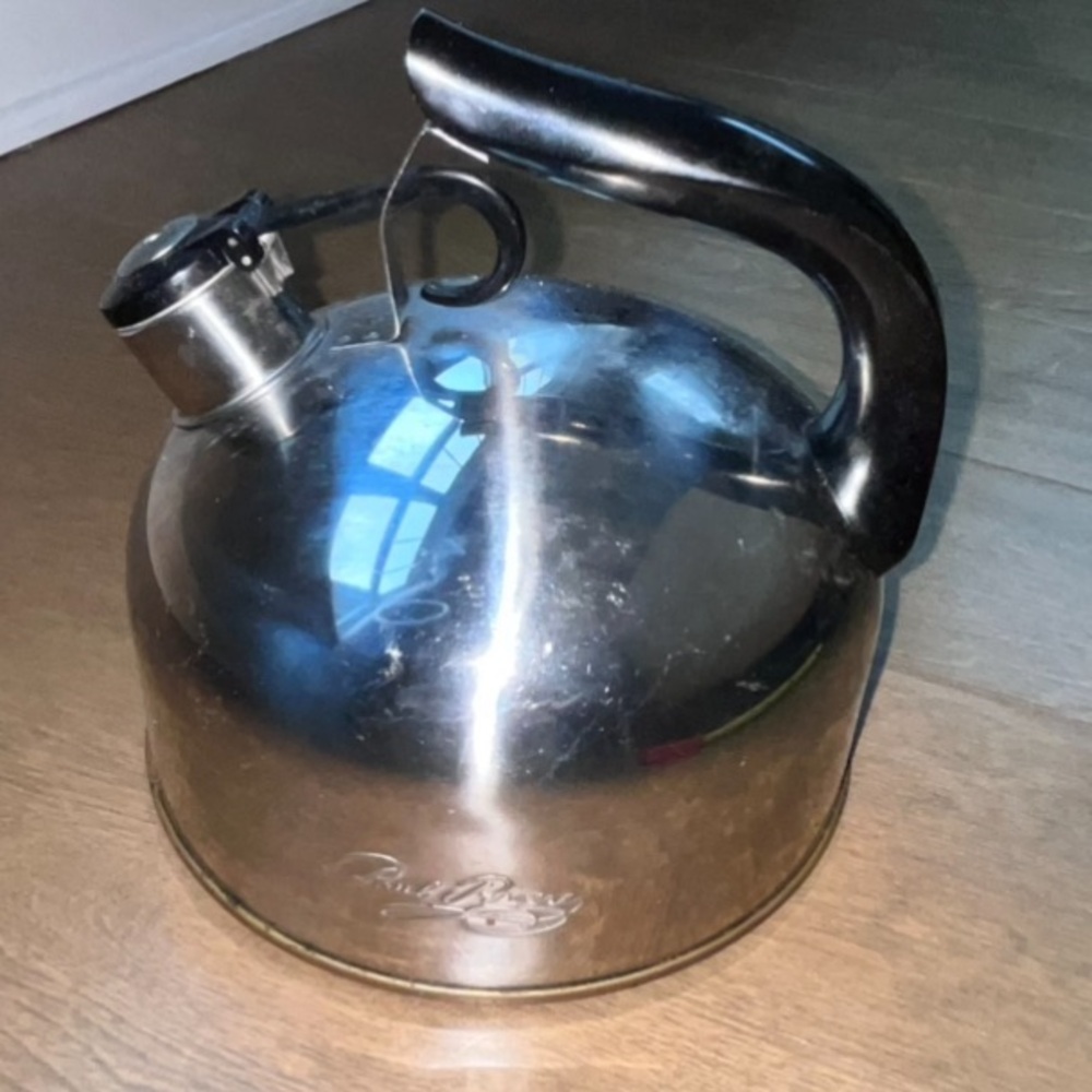 Vintage Revere Ware Stainless / Copper Clad Tea Kettle: 1 95c